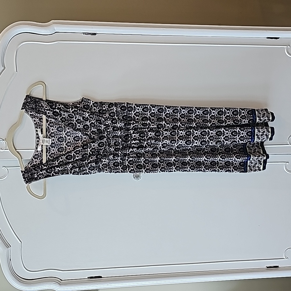 Max Studio dress, black and white with blue/green border, size M